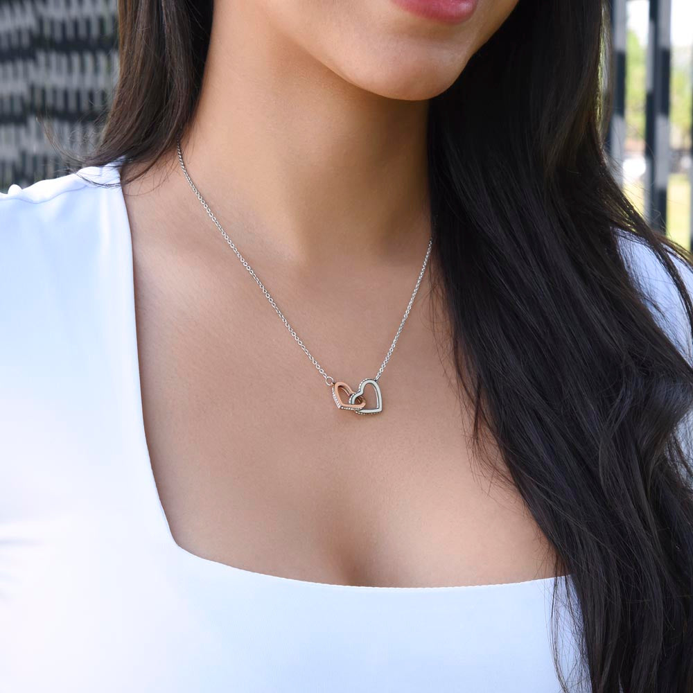 TO MY SISTER BOND INTERLOCKING NECKLACE GIFT SET